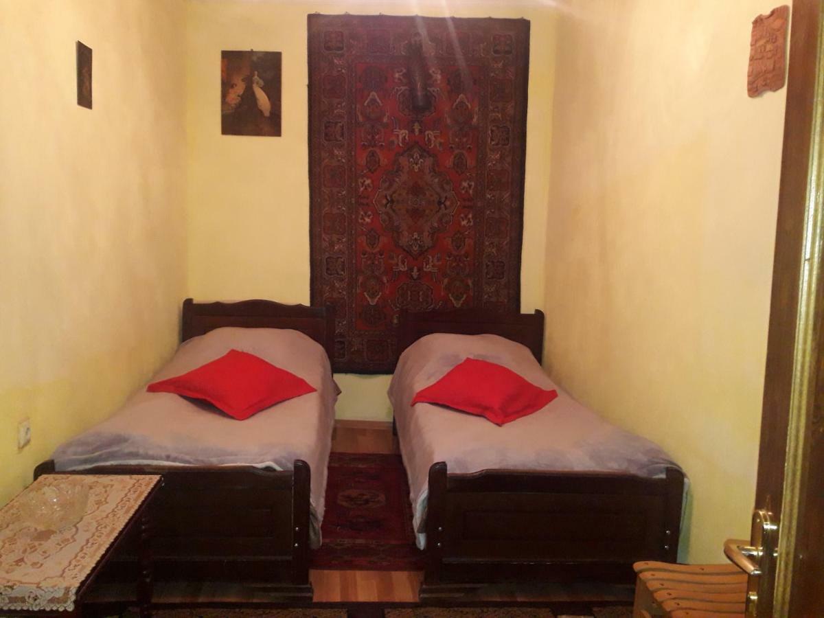 Edlen Apartment Tbilisi Ngoại thất bức ảnh